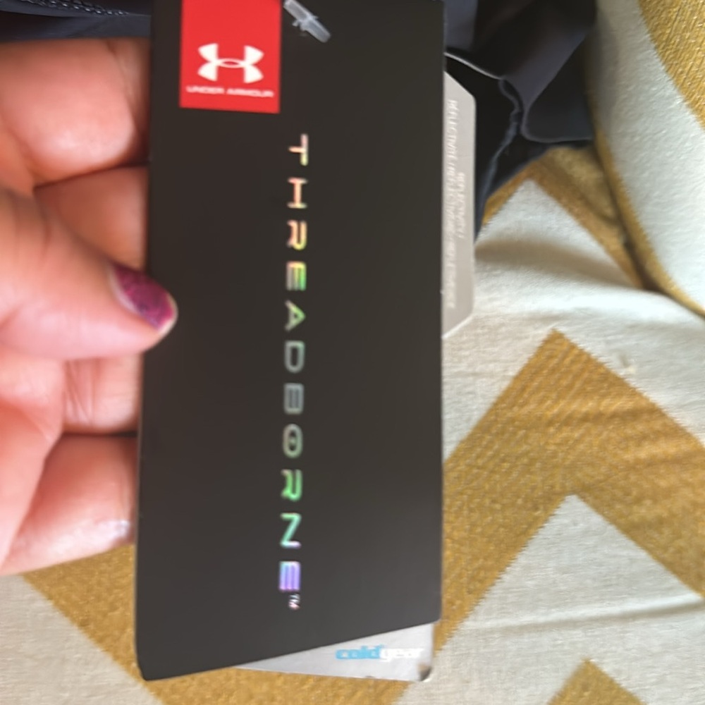 Hoodie threadeorne under armour(SM) - Picture 6 of 14